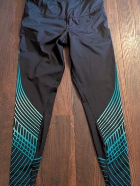 2XU Black Women's Performance Leggings